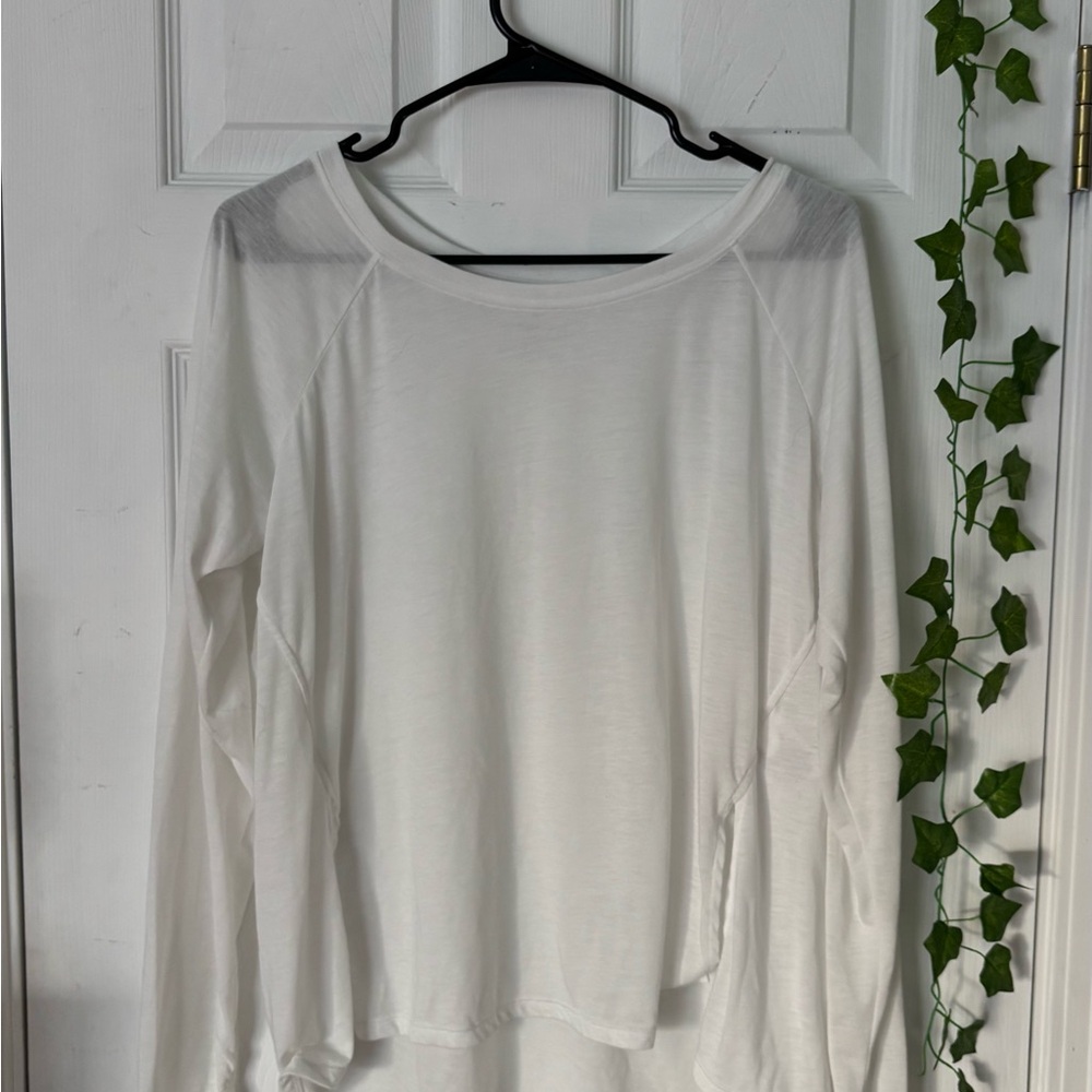 Nike Women's Dri Fit Long Sleeve Tee - OG PRICE 40.00